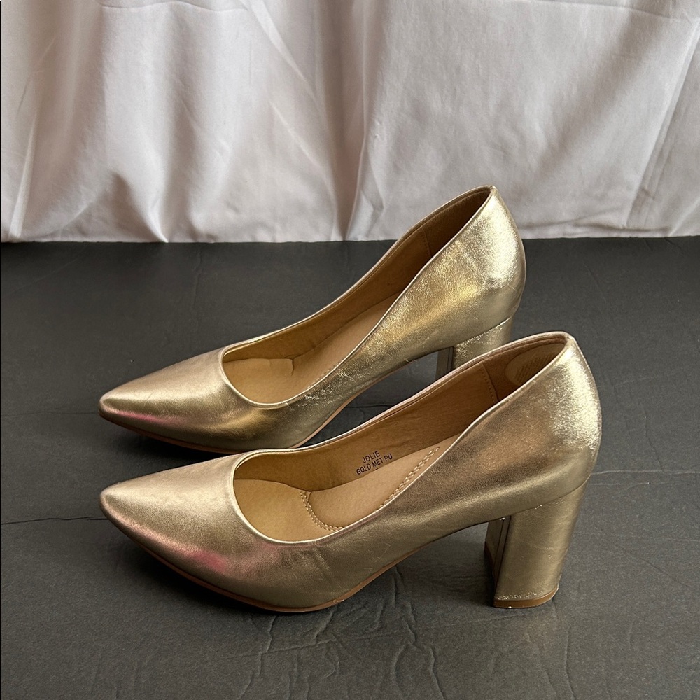J. Adam’s Jolie Chic Gold Block Heel Pumps